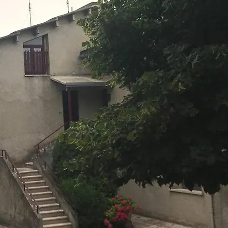 Casa Isabella - Newly Refurbished Rustic In Lessinia Park Near Verona